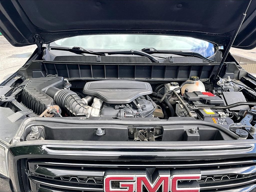 Used 2019 Ebony Twilight Metallic GMC SLT-1 image 31