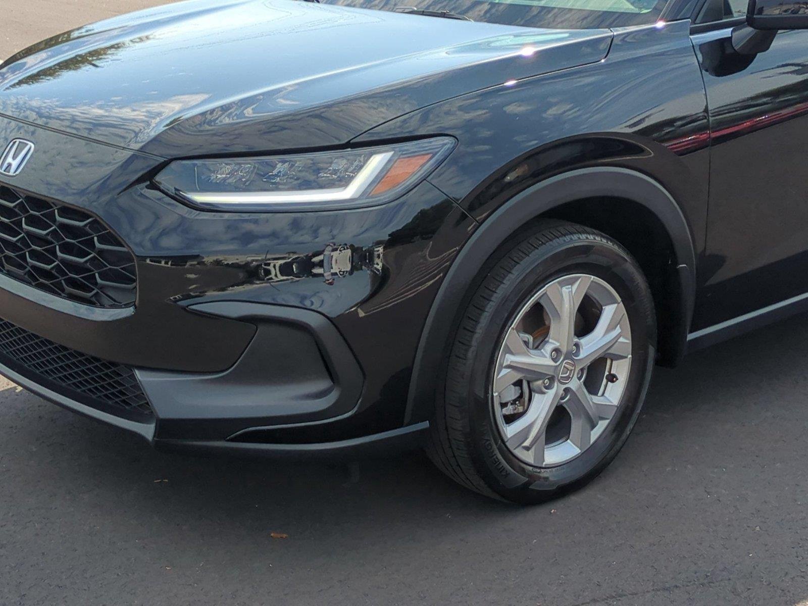 Used 2024 Crystal Black Pearl Honda LX image 9