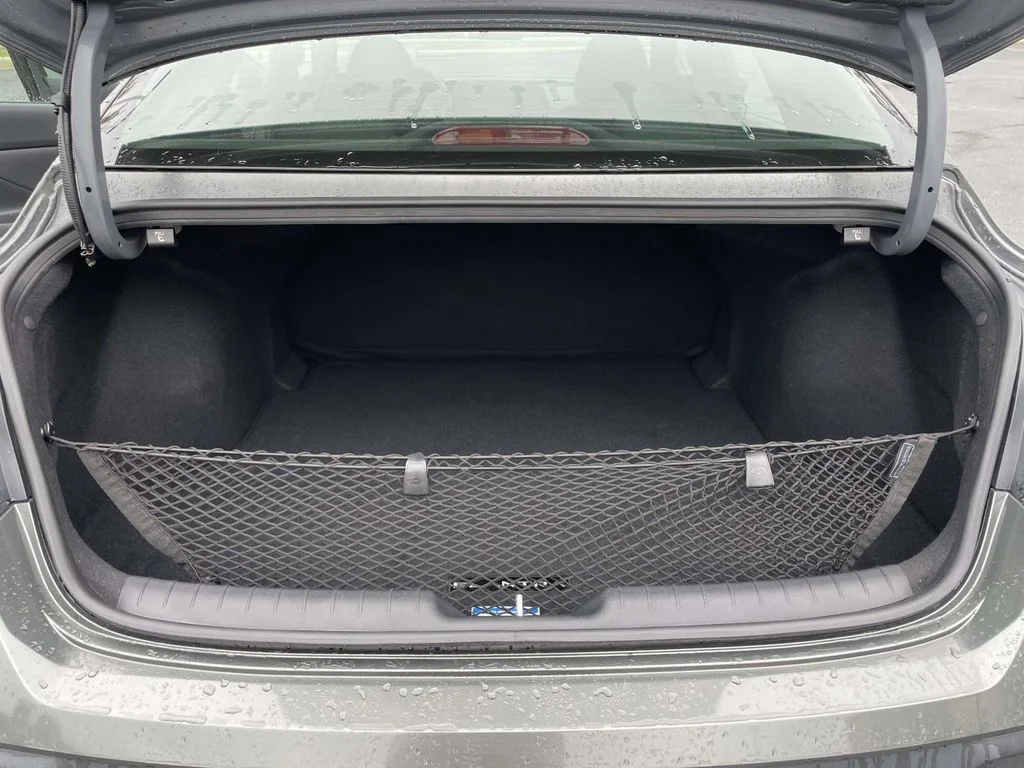 Used 2025 Amazon Gray Hyundai SEL Sport image 29