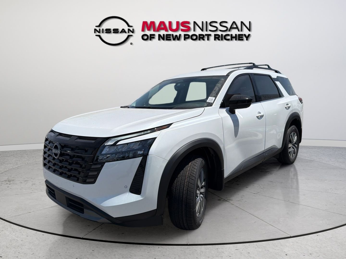 New 2026 White Nissan SL image 4