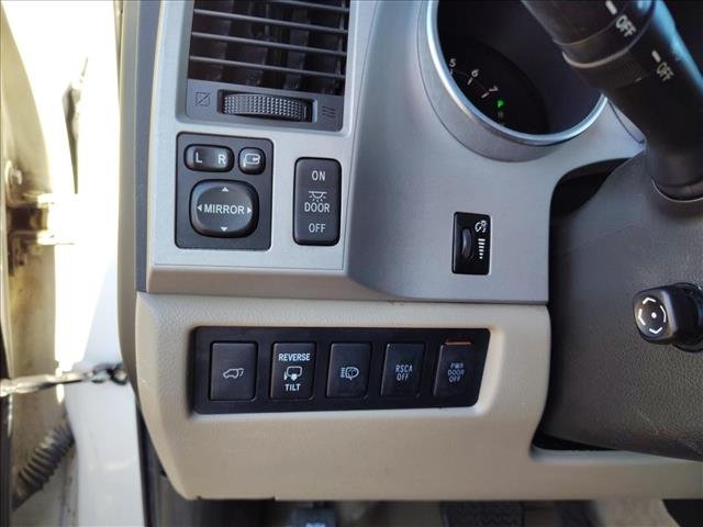 Used 2008 Arctic Frost Pearl White Toyota Platinum image 19