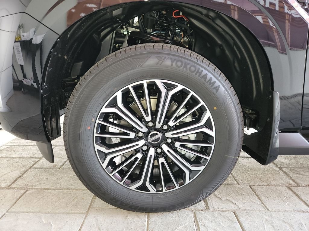 New 2026 Super Black Nissan Platinum 4WD image 25
