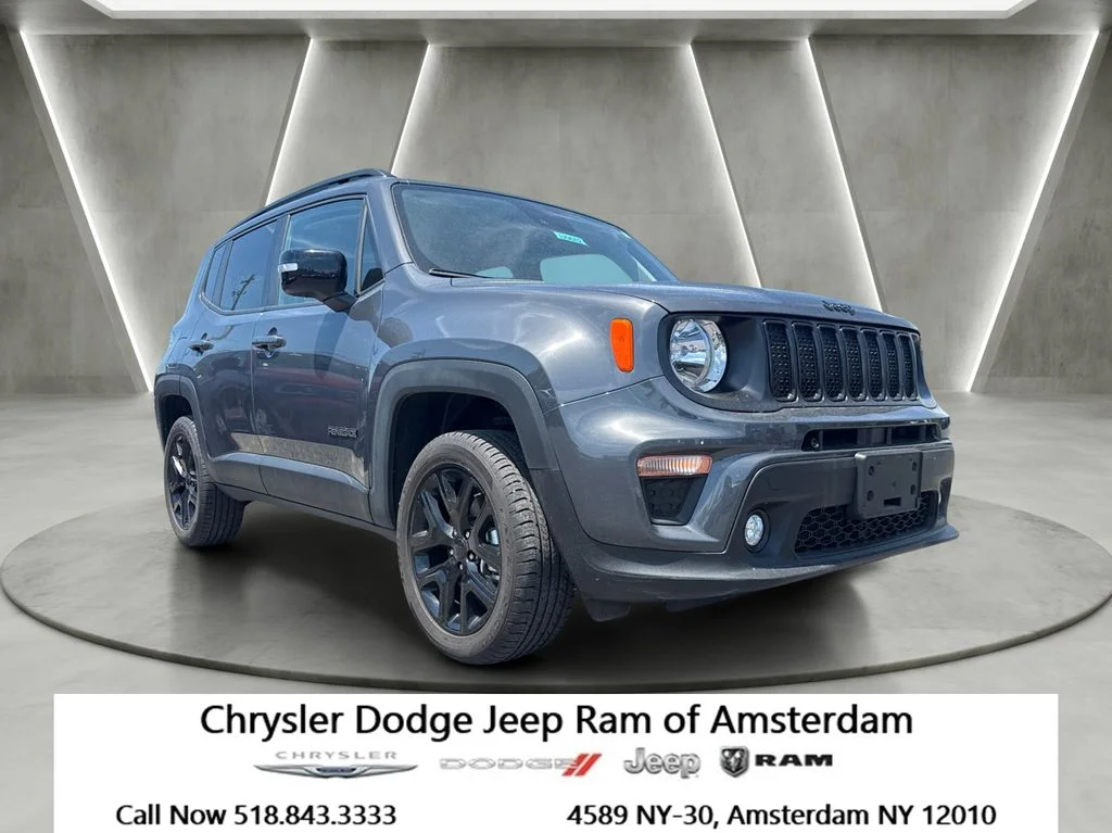 Used 2023 Gray Jeep Altitude image 1