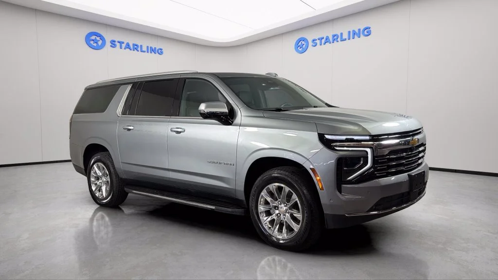 Used 2025 Sterling Gray Metallic Chevrolet Premier image 15