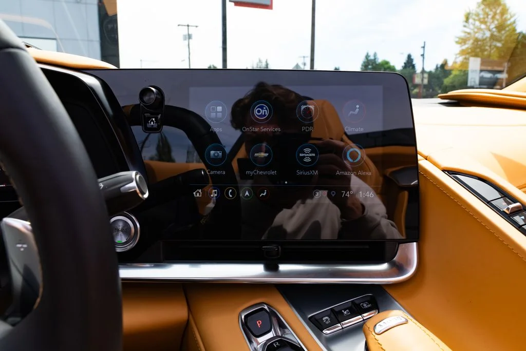 Used 2021 Red Chevrolet Stingray image 12