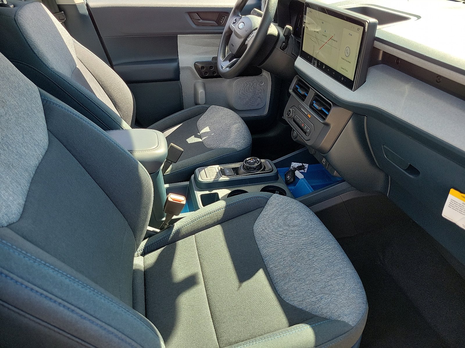 New 2026 Azure Gray Metallic Tri-Coat Ford XLT image 17