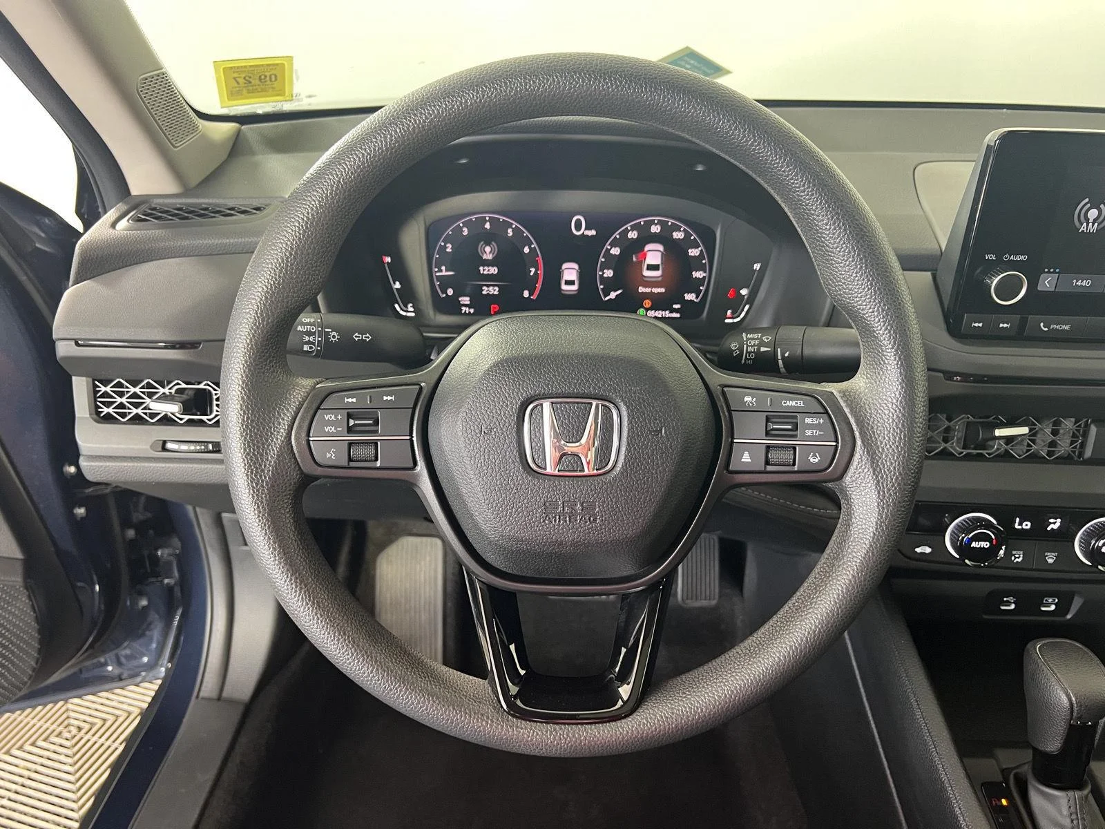 Used 2023 Canyon River Blue Metallic Honda EX image 13