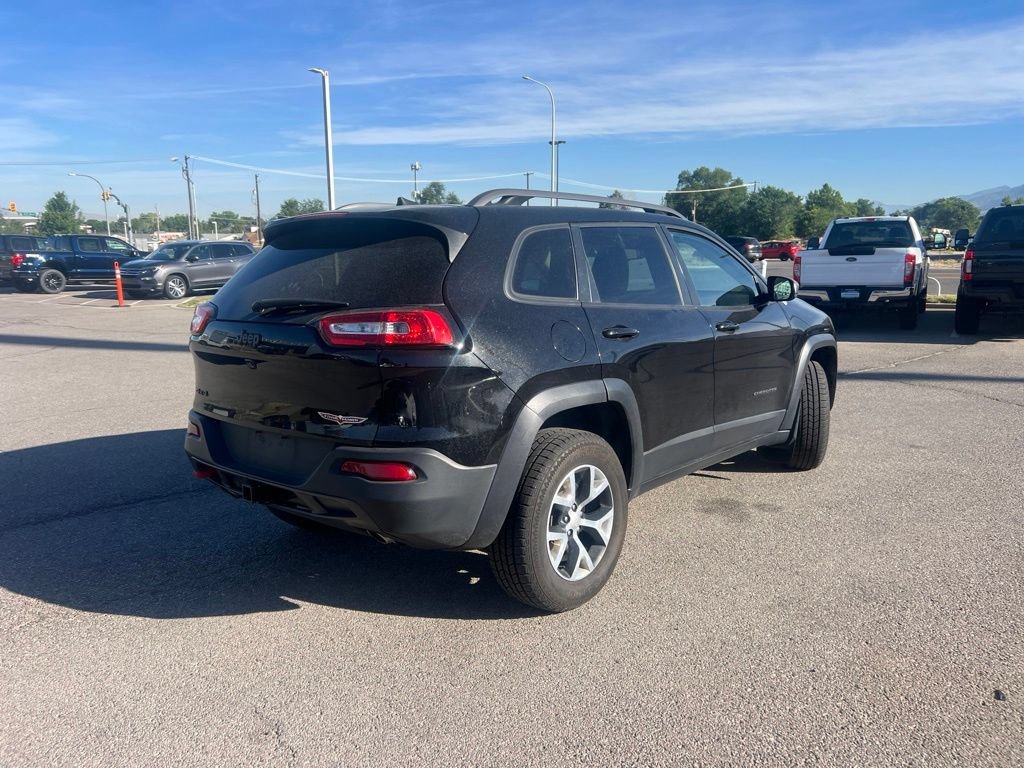 Used 2018 Black Jeep Trailhawk image 6