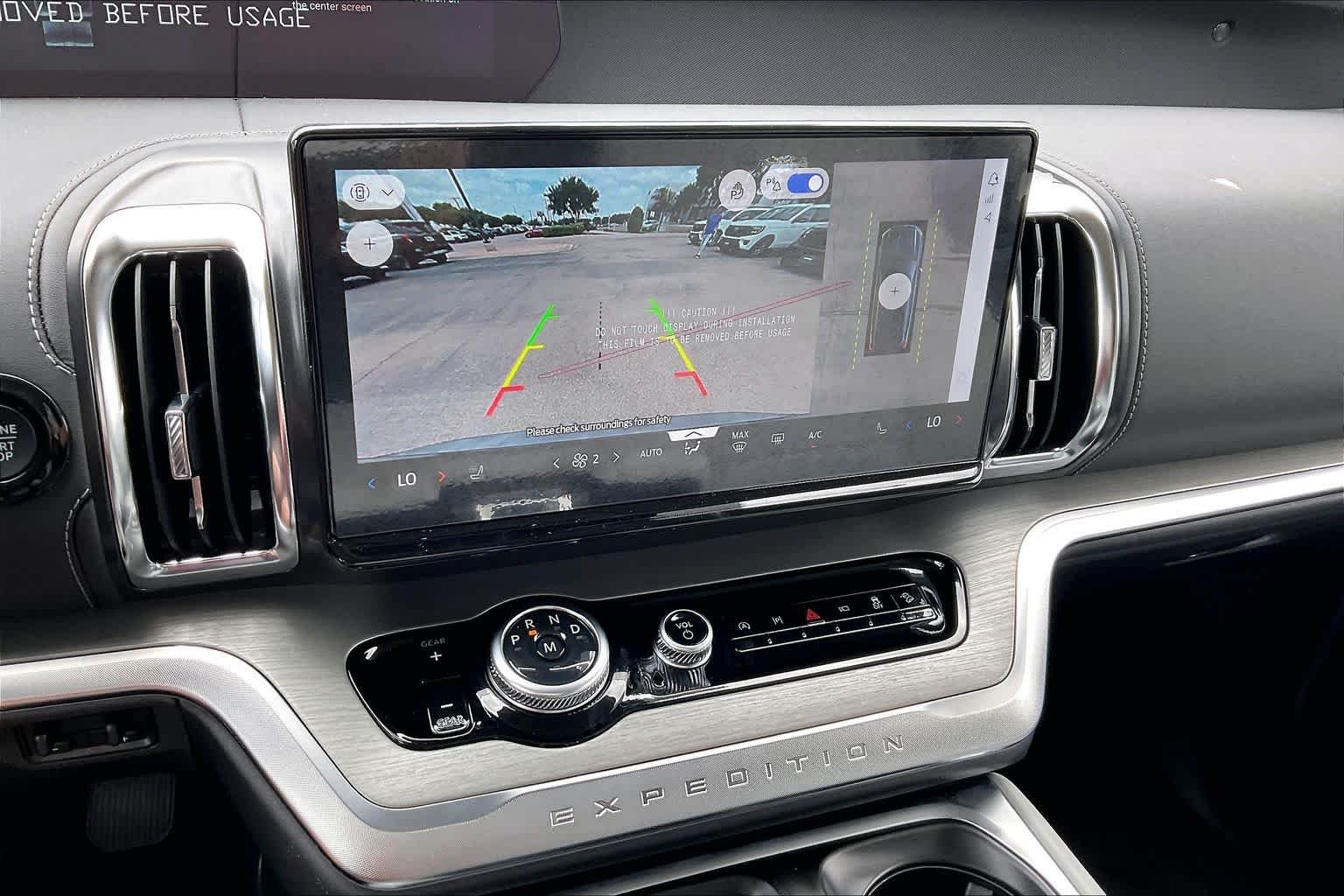 New 2026 Dark Matter Gray Metallic Ford MAX Platinum® image 17