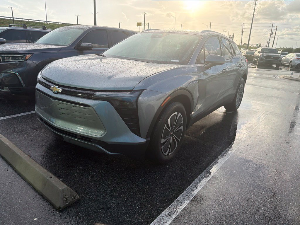 Used 2024 Sterling Gray Metallic Chevrolet LT image 1