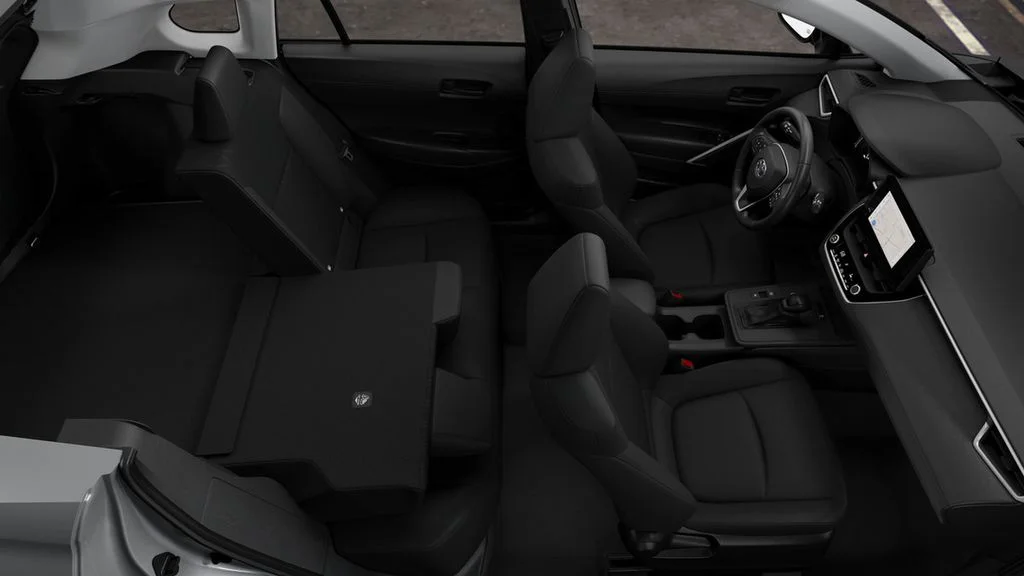 New 2026  Toyota LE image 4