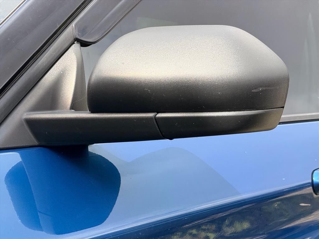 Used 2020 Blue Ford XLT image 27
