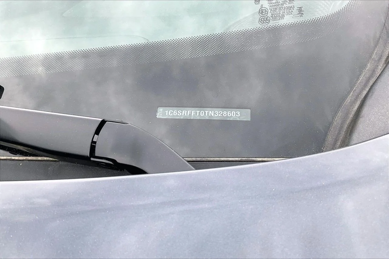 New 2026 Forged Blue Metallic Exterior Paint RAM Big Horn/Lone Star image 33
