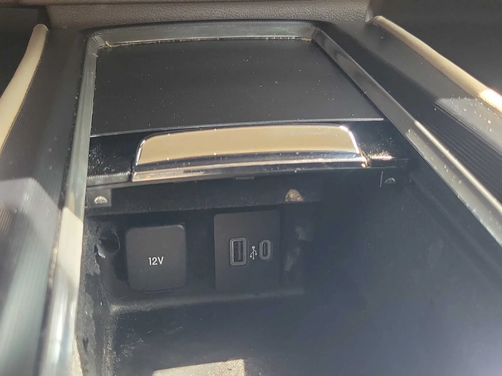 Used 2023 White Lincoln Standard image 30