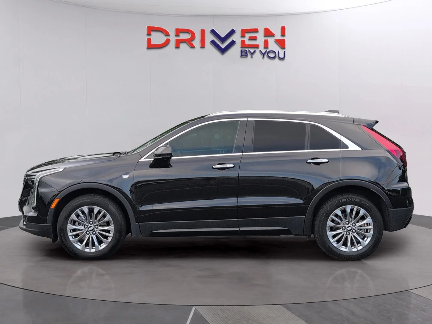 Used 2025 Stellar Black Metallic Cadillac FWD Premium Luxury image 2