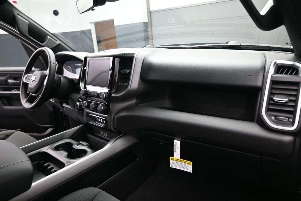 New 2026 Granite Crystal Metallic Clear-Coat Exterior Paint RAM Express image 27