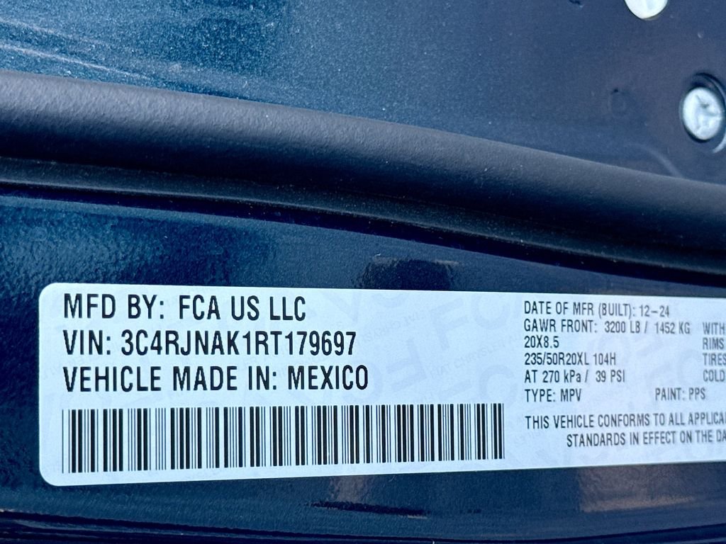 Used 2024 Fathom Blue Pearlcoat Jeep Launch Edition image 34