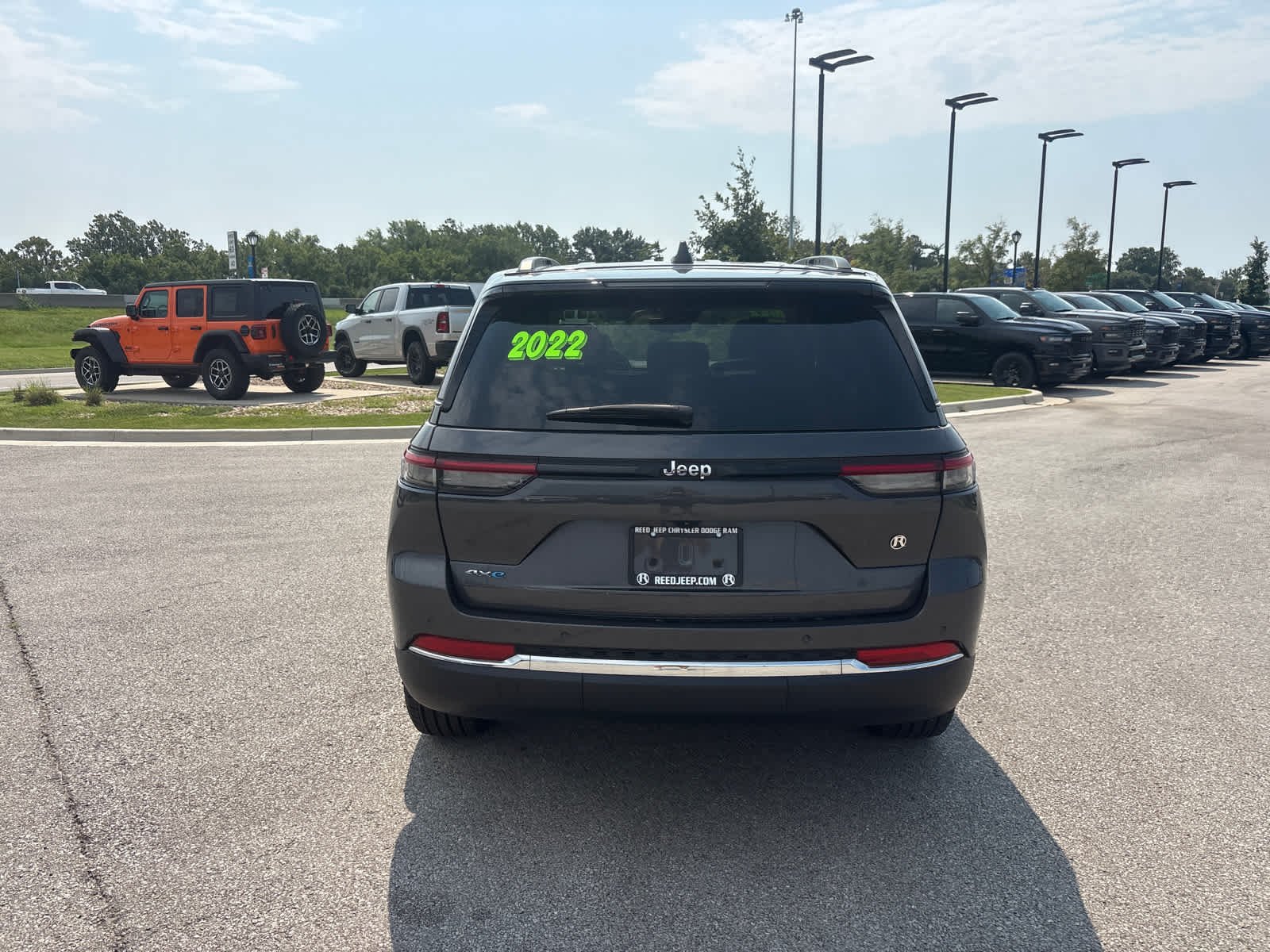 Used 2022 Baltic Gray Metallic Clearcoat Jeep  image 9