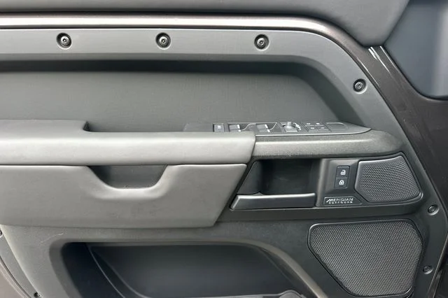 New 2026 Charente Grey Land Rover  image 10