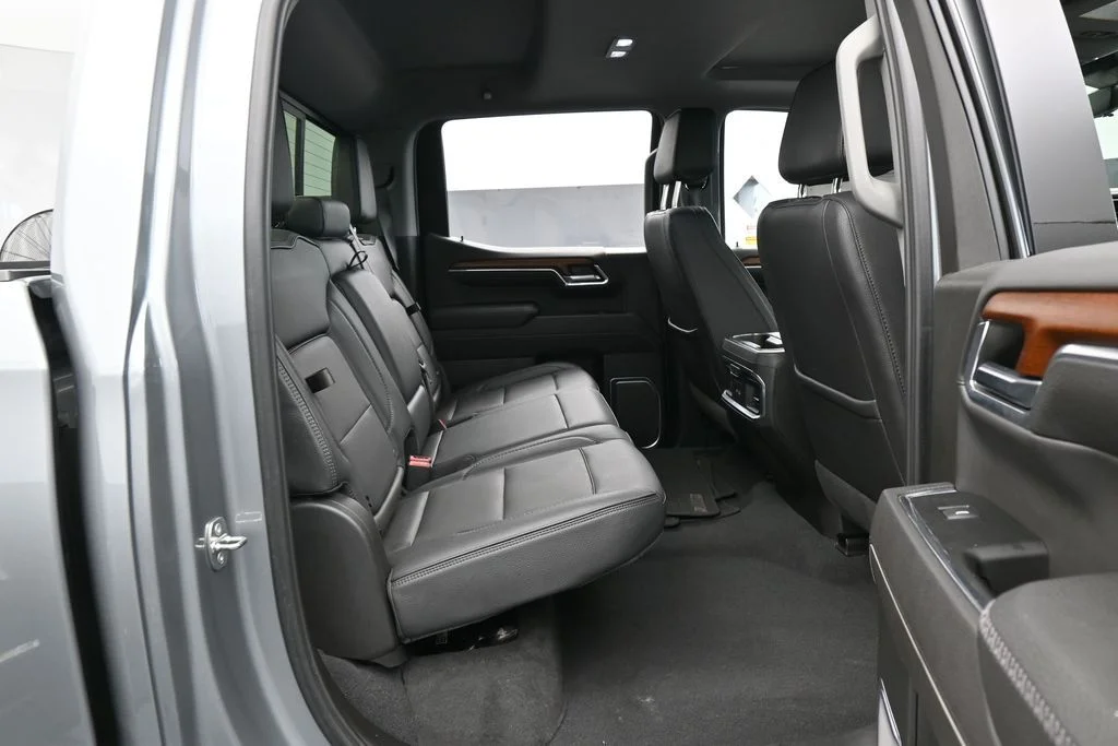 Used 2023 Sterling Metallic GMC Denali image 43