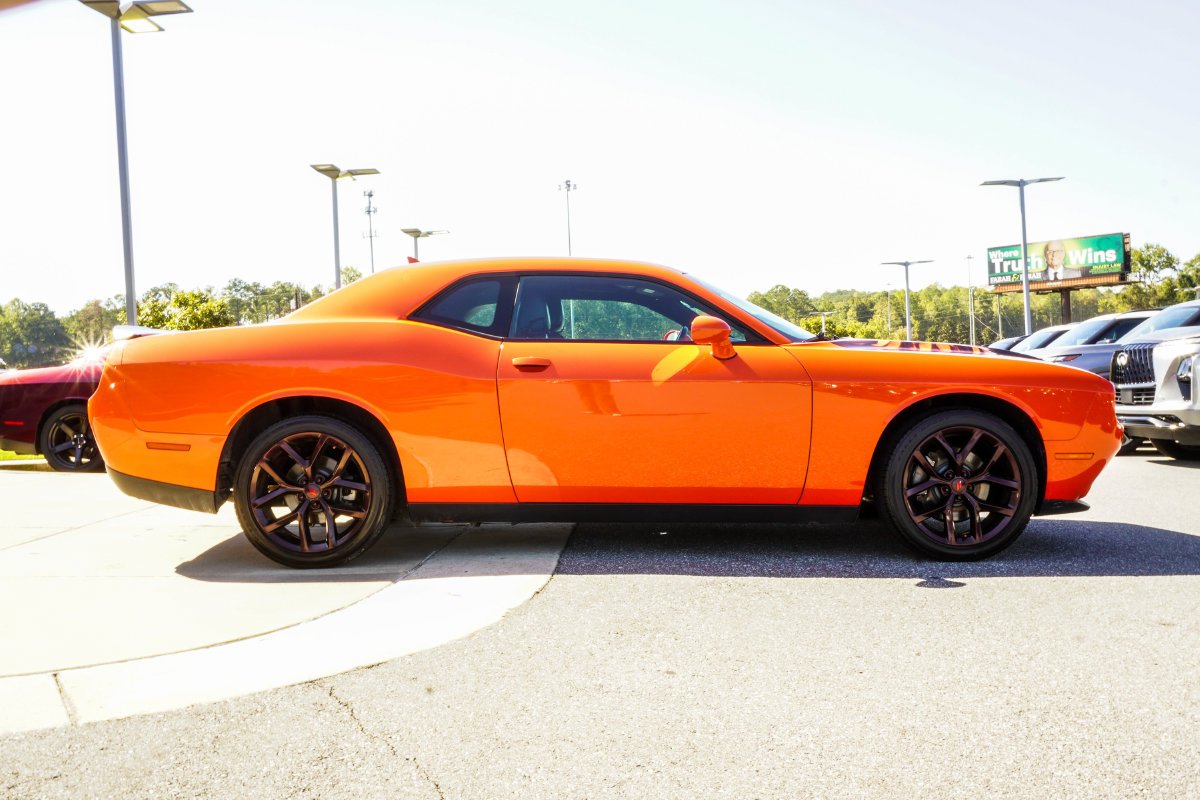 Used 2021 Orange Dodge SXT image 7
