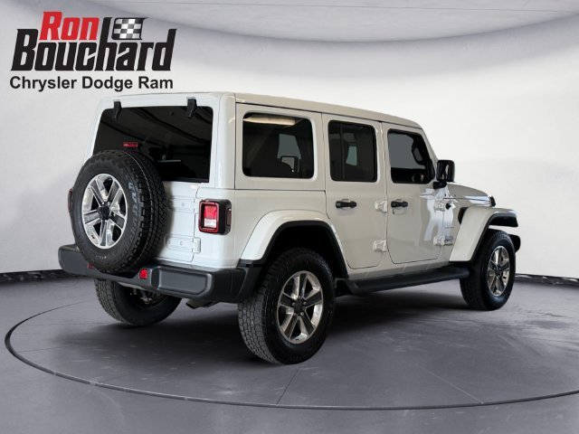 Used 2021 White Jeep Unlimited Sahara image 2