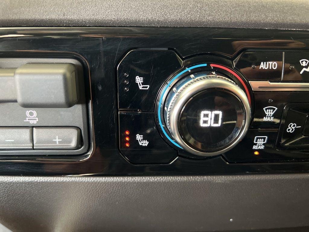 Used 2024 Gray GMC Elevation image 18