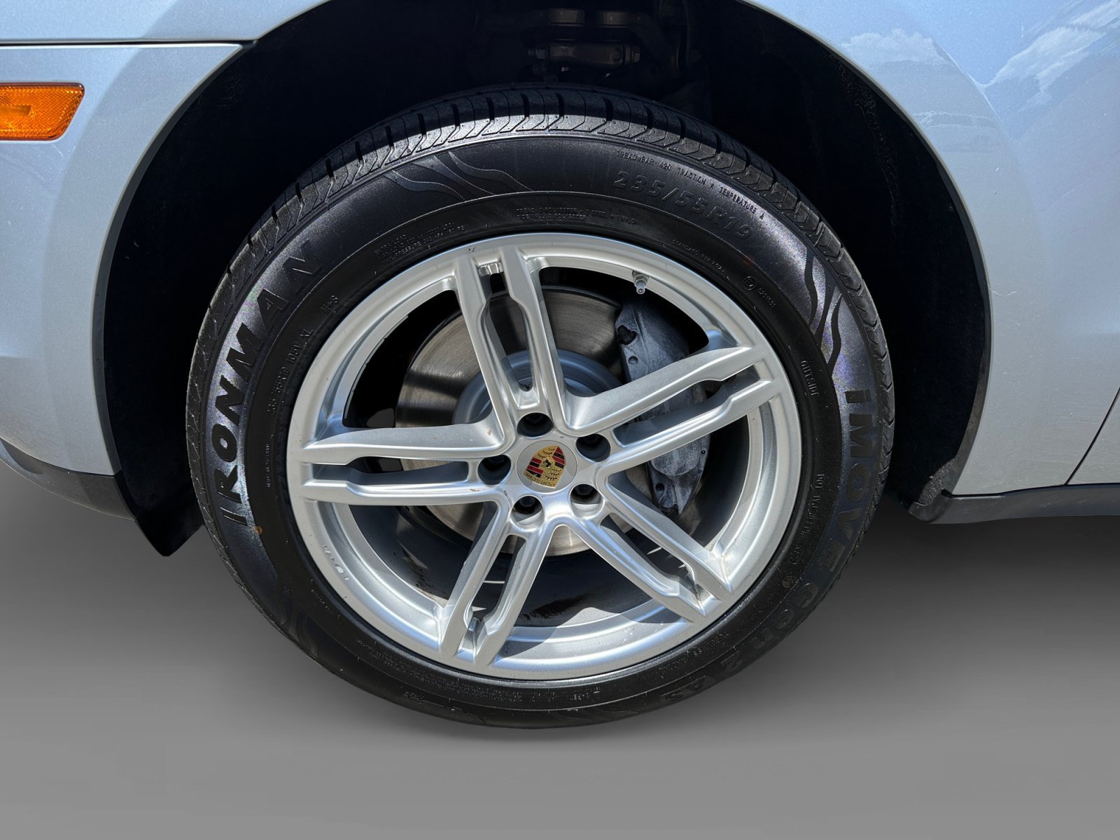 Used 2020 Dolomite Silver Metallic Porsche Base image 9