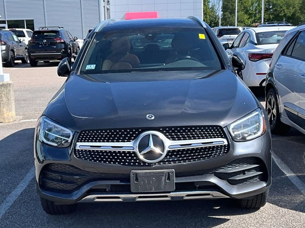 Used 2021 Gray Mercedes-Benz GLC 300 image 2