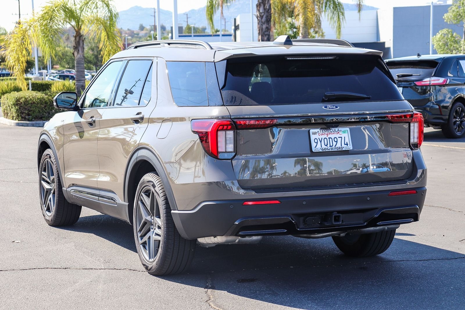 2026 Ford Explorer ST-LINE - Photo 6