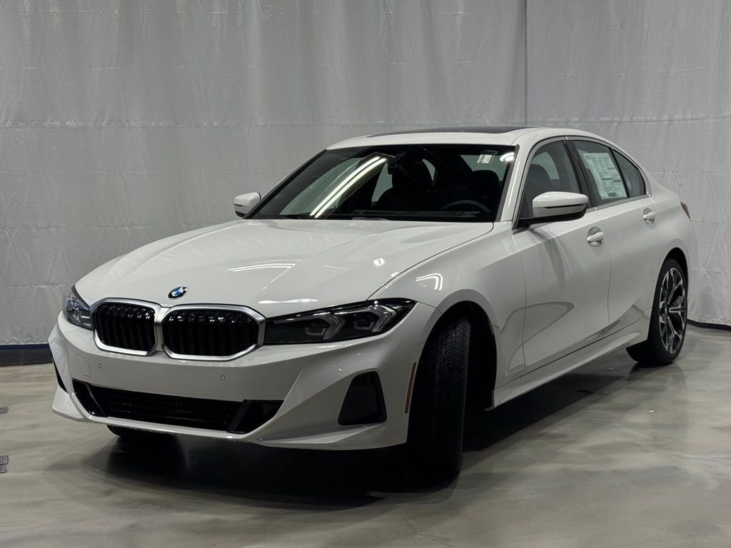 Used 2026 Alpine White BMW 330i xDrive image 3