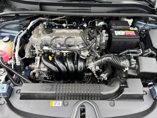 Used 2021 Celestite Toyota LE image 9