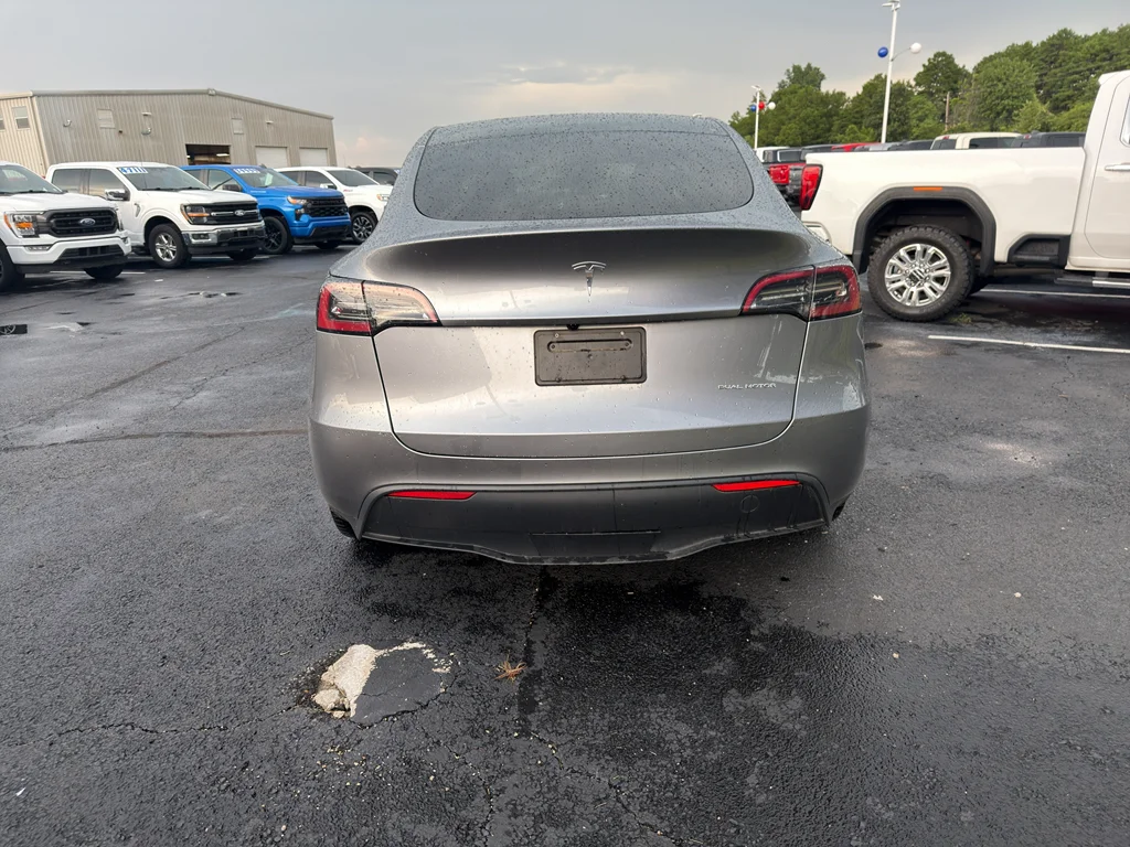 Used 2024 Sliver Tesla Long Range image 6
