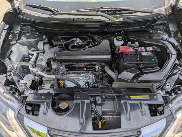 Used 2017 Gray Nissan SV image 33