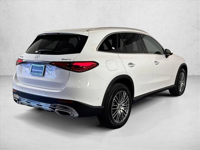 New 2026 Polar White Mercedes-Benz GLC 300 image 35