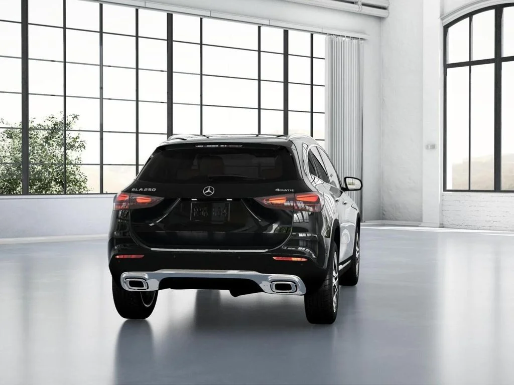 New 2026 Black Mercedes-Benz GLA 250 image 24