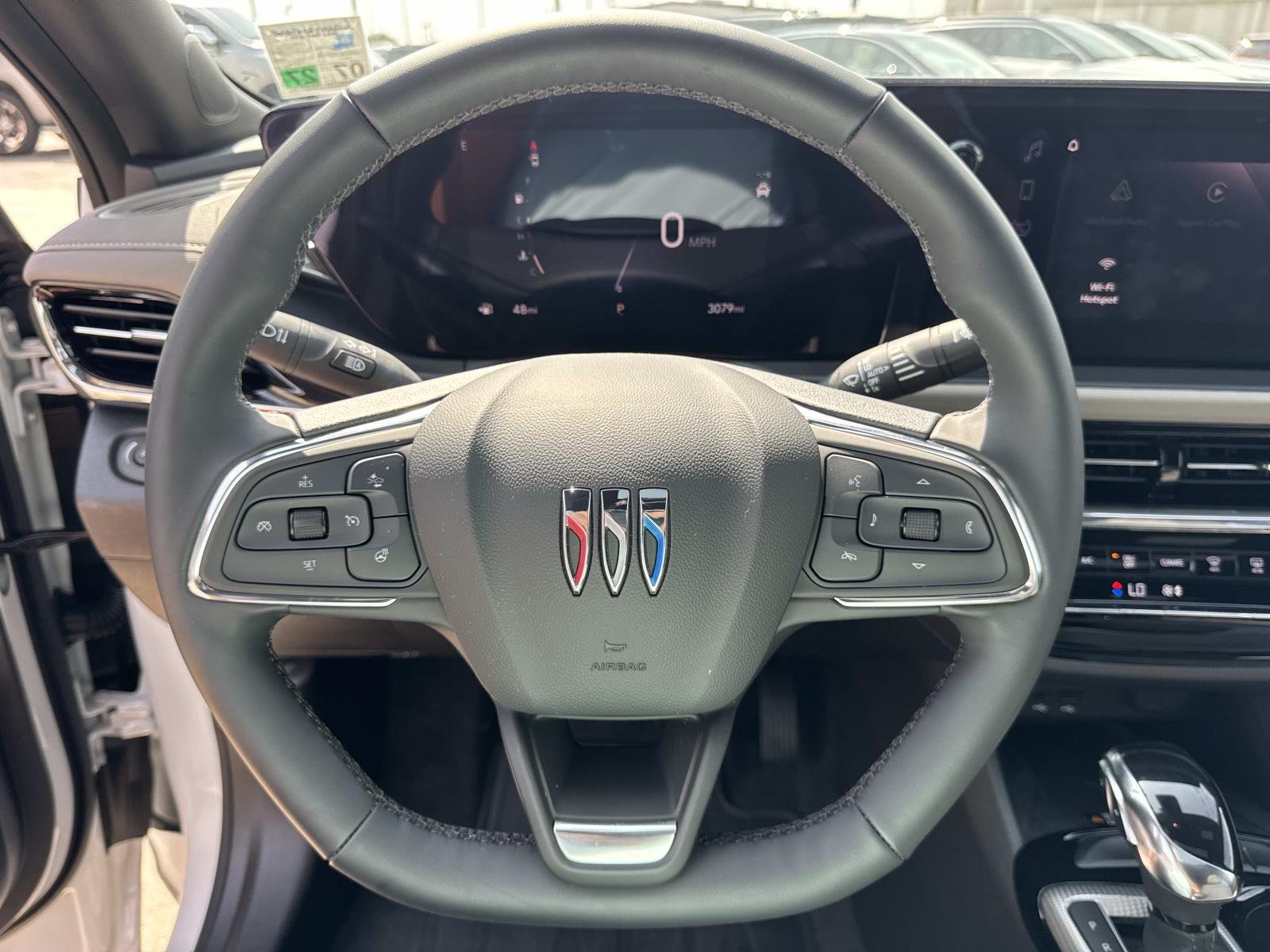 Used 2025 White Frost Tricoat Buick Avenir image 22
