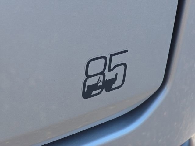 New 2026 Silver-Zynith Exterior Paint Jeep 85th Anniversary image 29