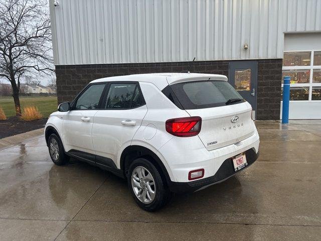 New 2026 Lunar White Hyundai SE image 39