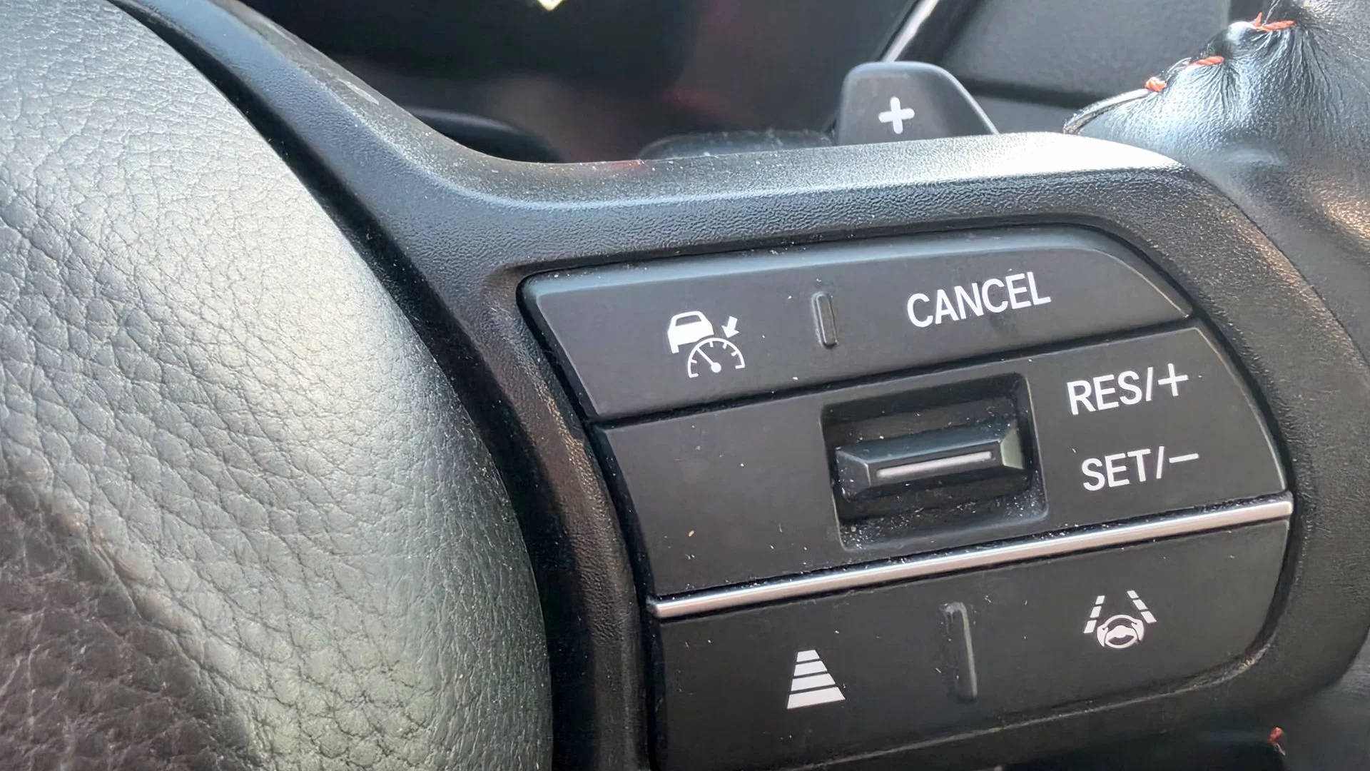 2023 Honda CR-V Sport - Photo 17