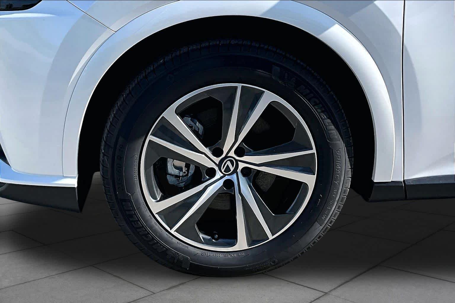 2026 Lexus RX 350 - Photo 11