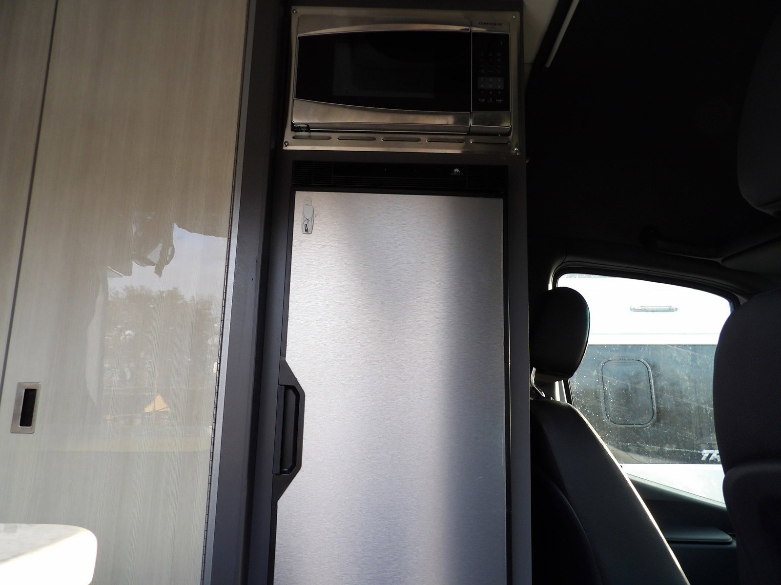 Used 2023  Thor 19P image 11