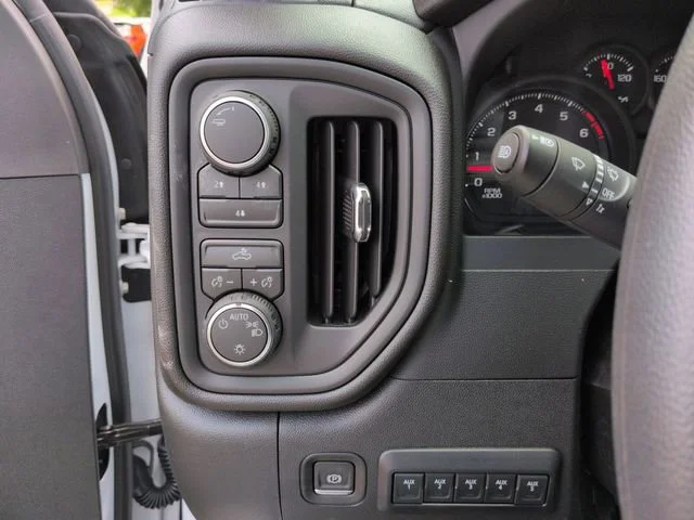 New 2026 Summit White Chevrolet Work Truck image 20