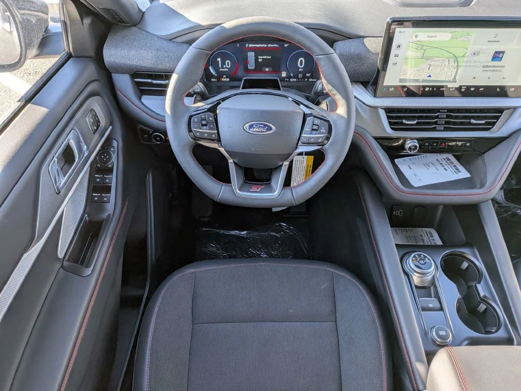 New 2027 Carbonized Gray Metallic Ford ST-Line image 14