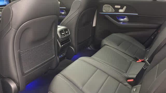 New 2026 Twilight Blue Metallic Mercedes-Benz GLS 450 image 32