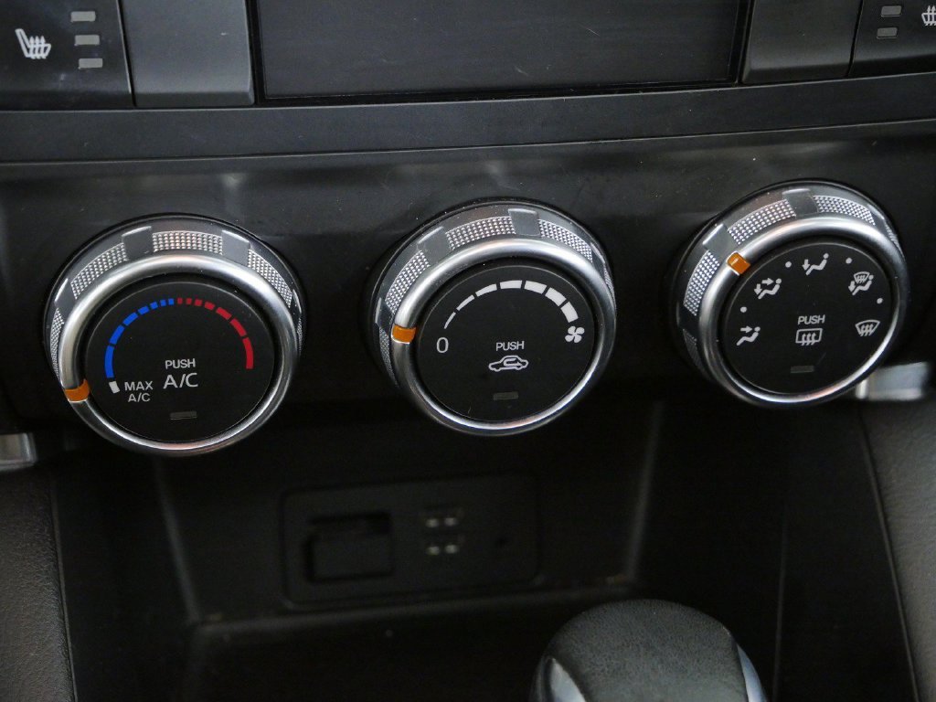 Used 2016 Black Mazda Touring image 42