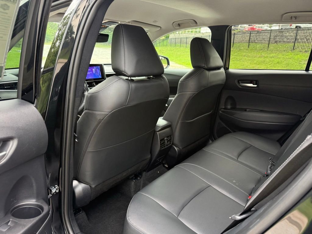 Used 2025 Black Toyota XLE image 24