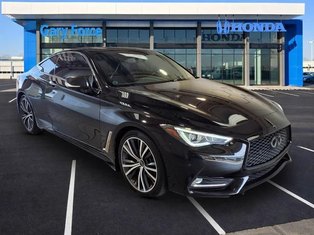 2022 INFINITI Q60 Coupe LUXE