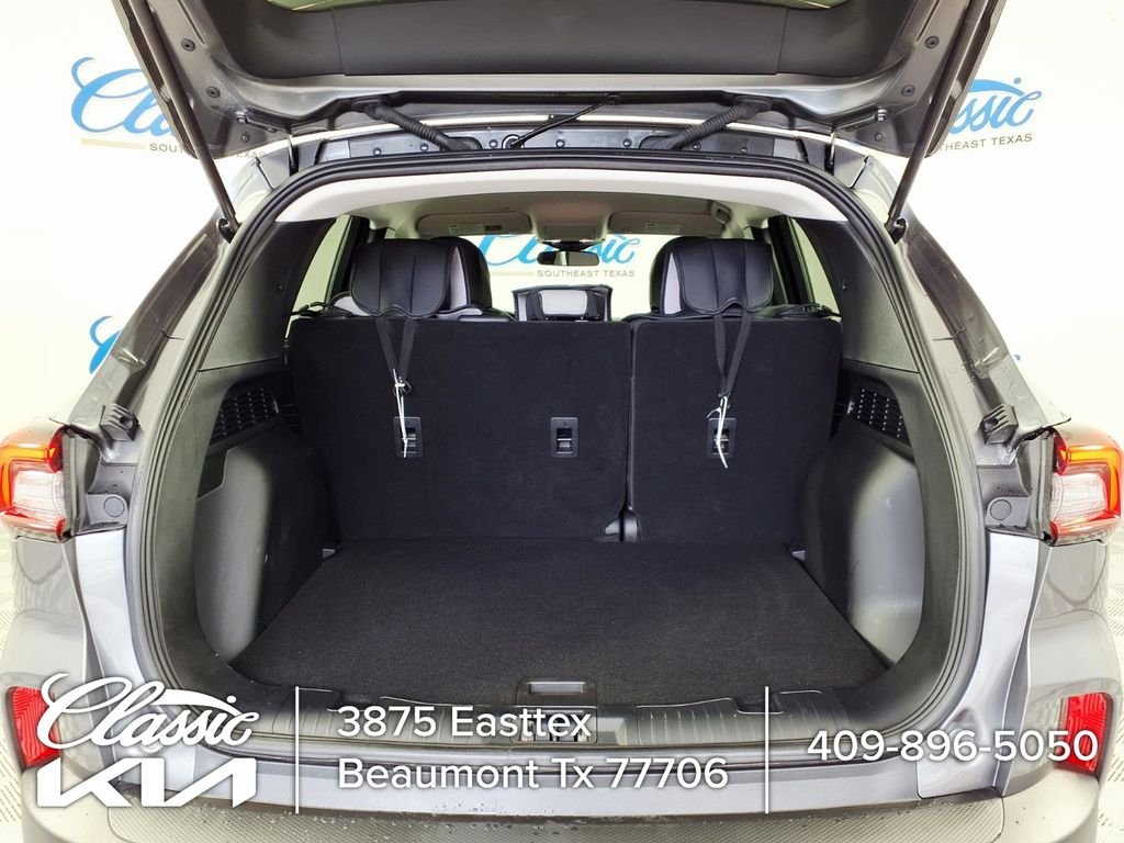 Used 2026 Gray Ford Active image 10