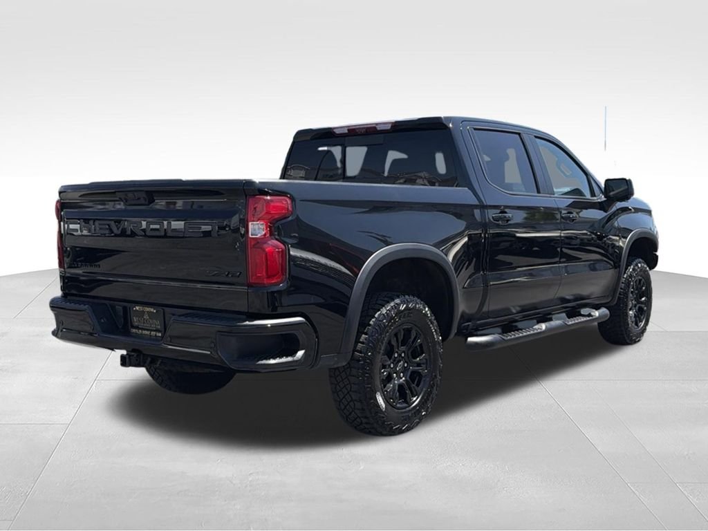 Used 2023 Black Chevrolet ZR2 image 11